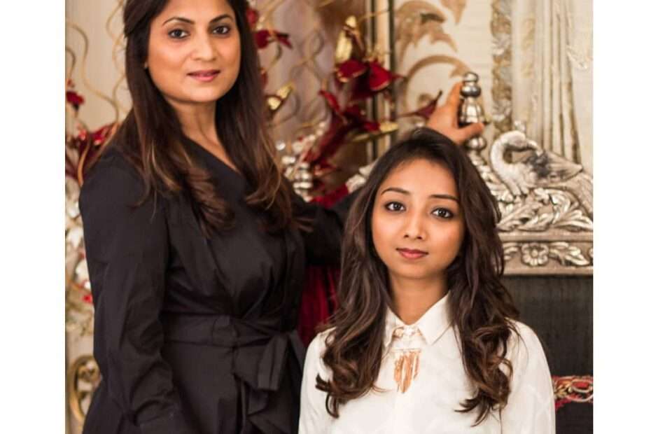 Style de Tisch owners Anmol & Minu Agrawal showcasing table decoration business